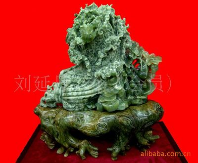 玉器批发A货岫玉摆件年年有余礼品玉石 玉工艺品纪念收藏品